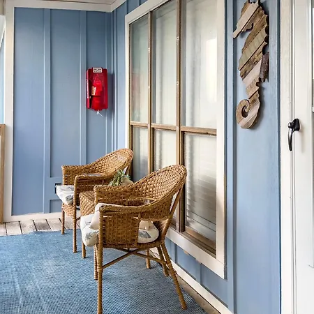 Seahorse 422 By Albvr - You'Ll Love This Great Condo That'S Just Steps From The Beach!-3